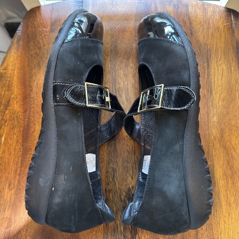 Naot Mary Jane Shoes Womens 42 Black Nubuck Patent Leather Buckle Strap Comfort - Picture 7 of 11